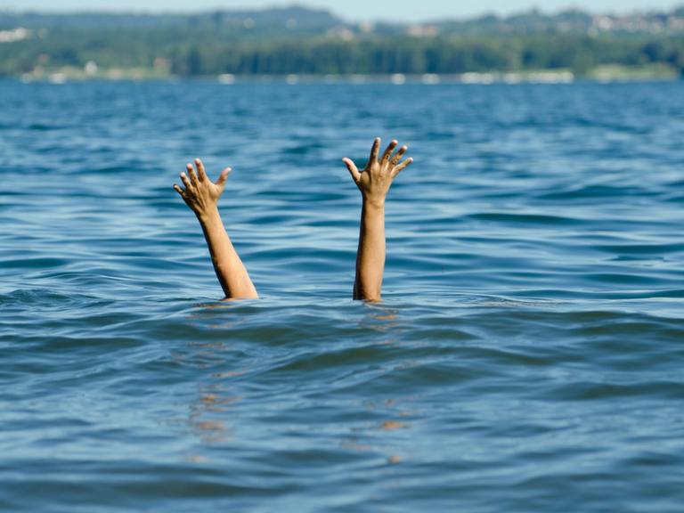 В водоеме Александровского карьера обнаружен труп!