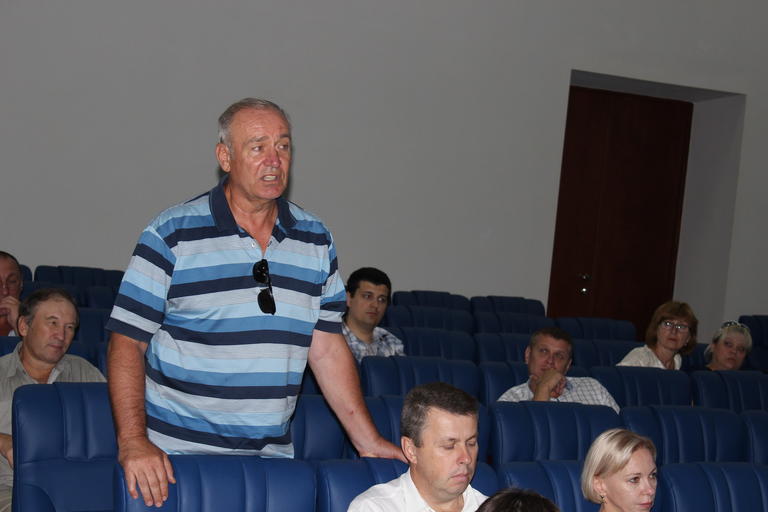 Мутные воды. Депутаты поскандалили из-за качества воды