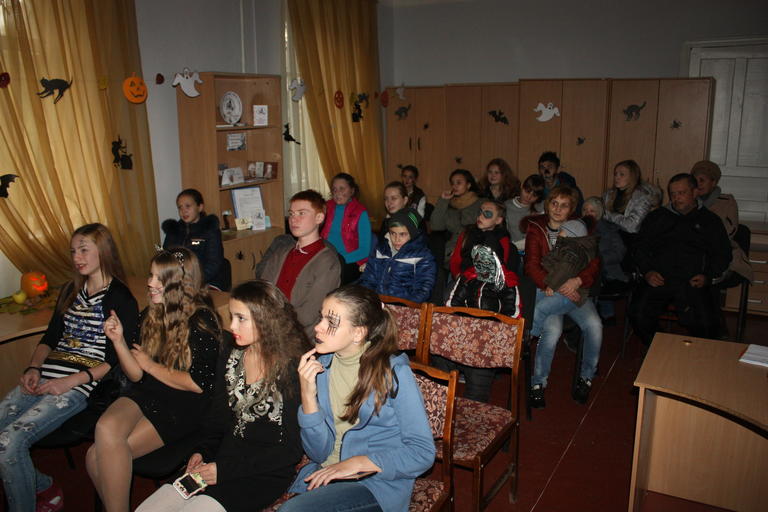 В коворкинговом центре отметили Хэллоуин