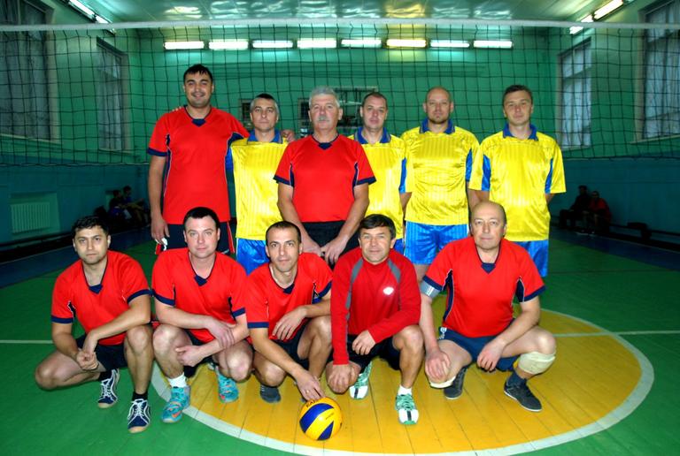 Определились финалисты Кубка профкома по волейболу