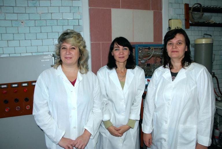 Санитарно-промышленная лаборатория. На контроле безопасности труда