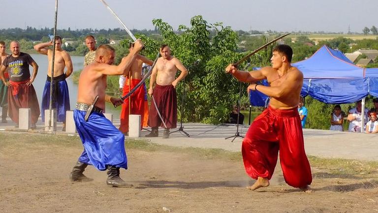 Запрошуємо всіх на Співоче поле у Капулівку!