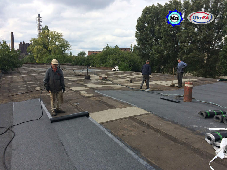 Цього року Покровський гірничо-збагачувальний комбінат планує замінити рекордний обсяг м’якої покрівлі