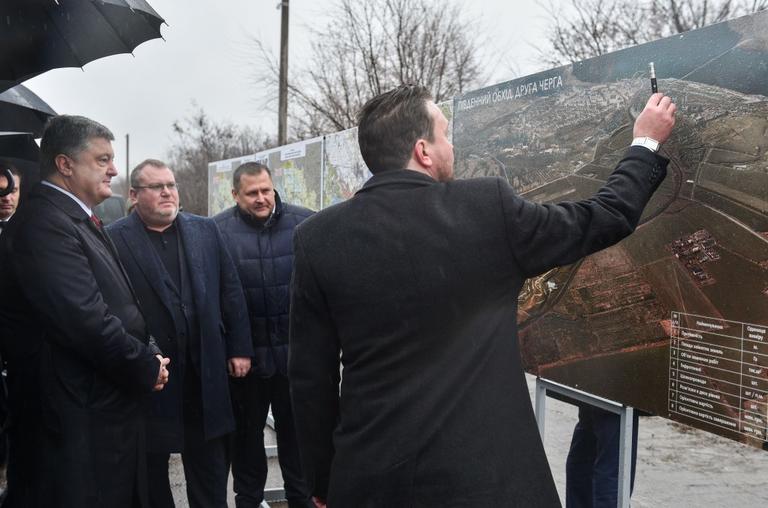 Президент: Дорожнє будівництво – один із показників якісних змін, які відбуваються в державі