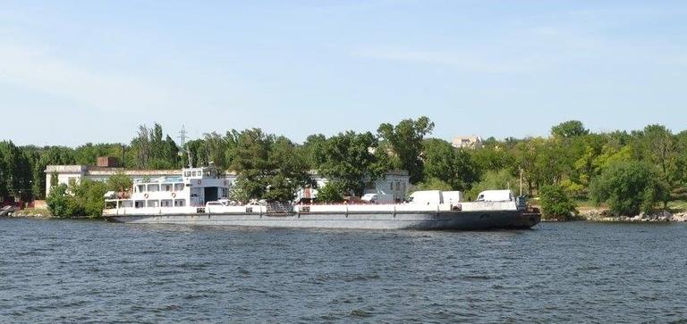 Открылась паромная переправа Никополь - Каменка-Днепровская