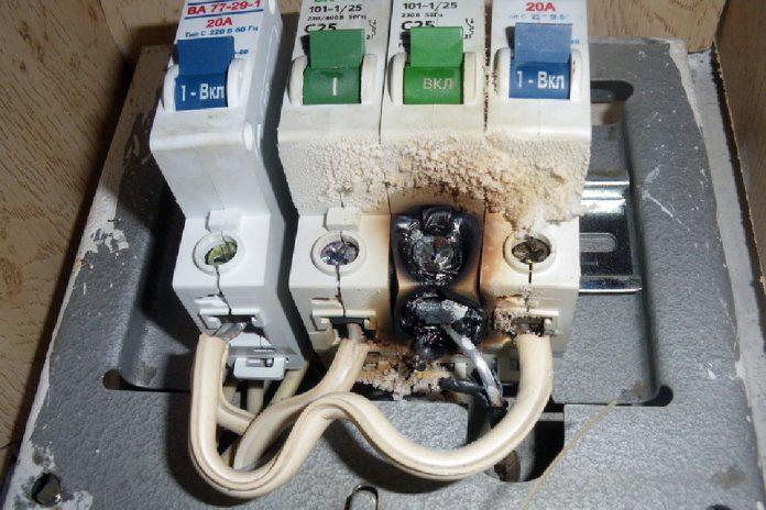 Как обезопасить электросети своего дома от перегруза: ТОП-5 советов