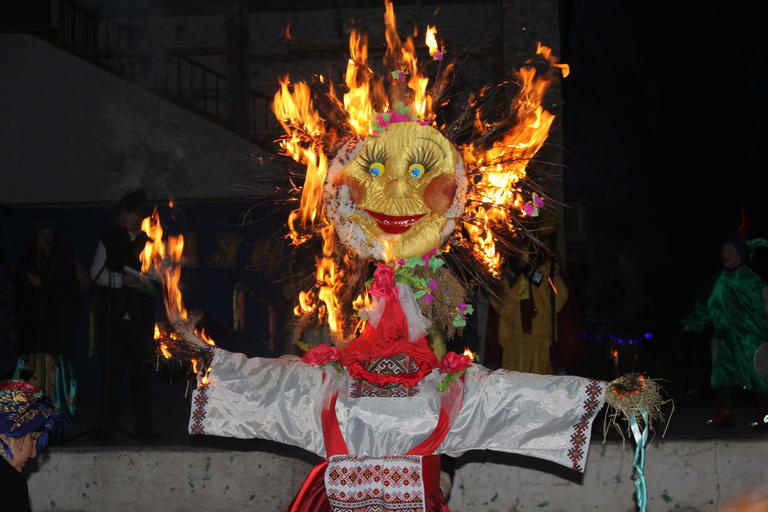 В Покрове провожали зиму и отмечали Масленицу (ФОТО, ВИДЕО)