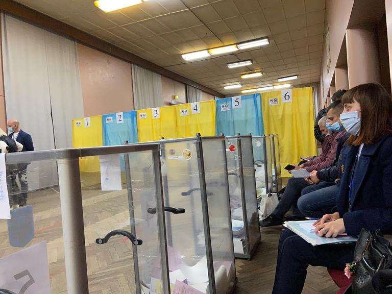 Местные выборы-2020: как проголосовал Покров