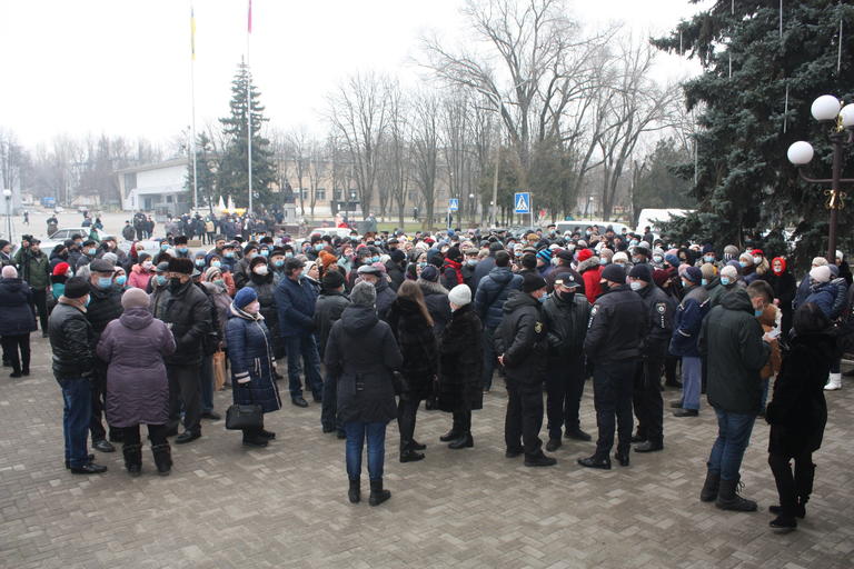 Жители Покрова требовали возвращения льгот на коммунальные услуги (ВИДЕО)
