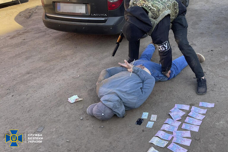 На Дніпропетровщині СБУ затримала чергового псевдоволонтера