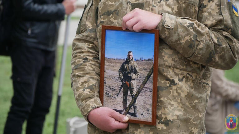 ПОКРОВ ЗНОВУ У ЖАЛОБІ