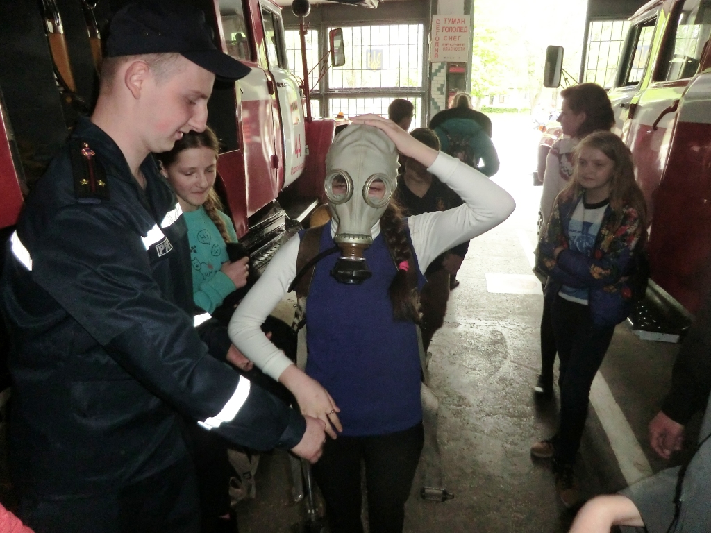 рятувальники провели екскурсію для школярів - изображение 6