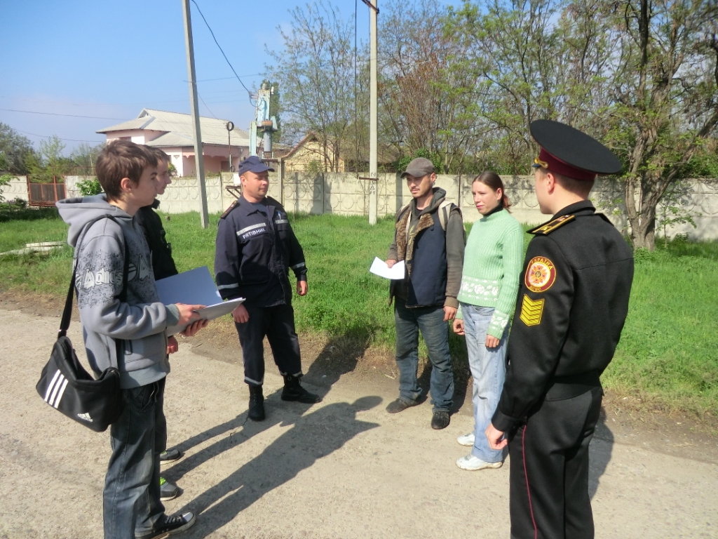рятувальники спільно з волонтерами служби порятунку 101 продовжують проводити заходи з запобігання пожеж у житловому секторі та природних екосистемах - изображение 6 рятувальники спільно з волонтерами служби порятунку 101 продовжують проводити заходи з запобігання пожеж у житловому секторі та природних екосистемах - изображение 6