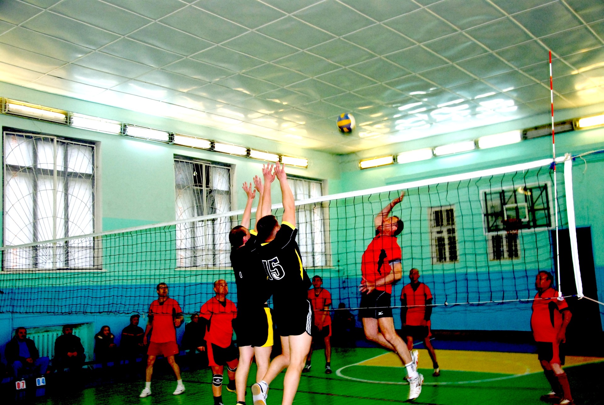 спартакиада комбината. определились чемпионы первой группы по волейболу - изображение 1