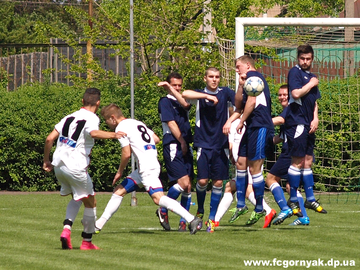 боевая ничья. «авангард» провел первую игру в чемпионате области - изображение 4