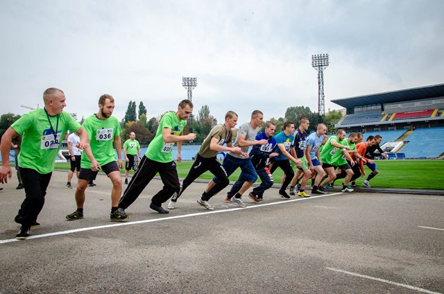 200 бійців ато, волонтерів та їхніх дітей змагалися в першій всеукраїнській спартакіаді на дніпропетровщині, - валентин резніченко - изображение 1 200 бійців ато, волонтерів та їхніх дітей змагалися в першій всеукраїнській спартакіаді на дніпропетровщині, - валентин резніченко - изображение 1