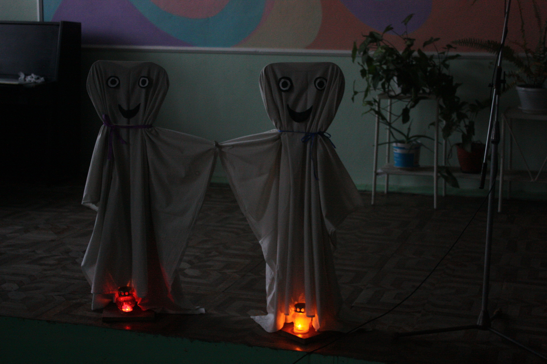 дискотека в доме творчества - изображение 3 дискотека в доме творчества - изображение 3