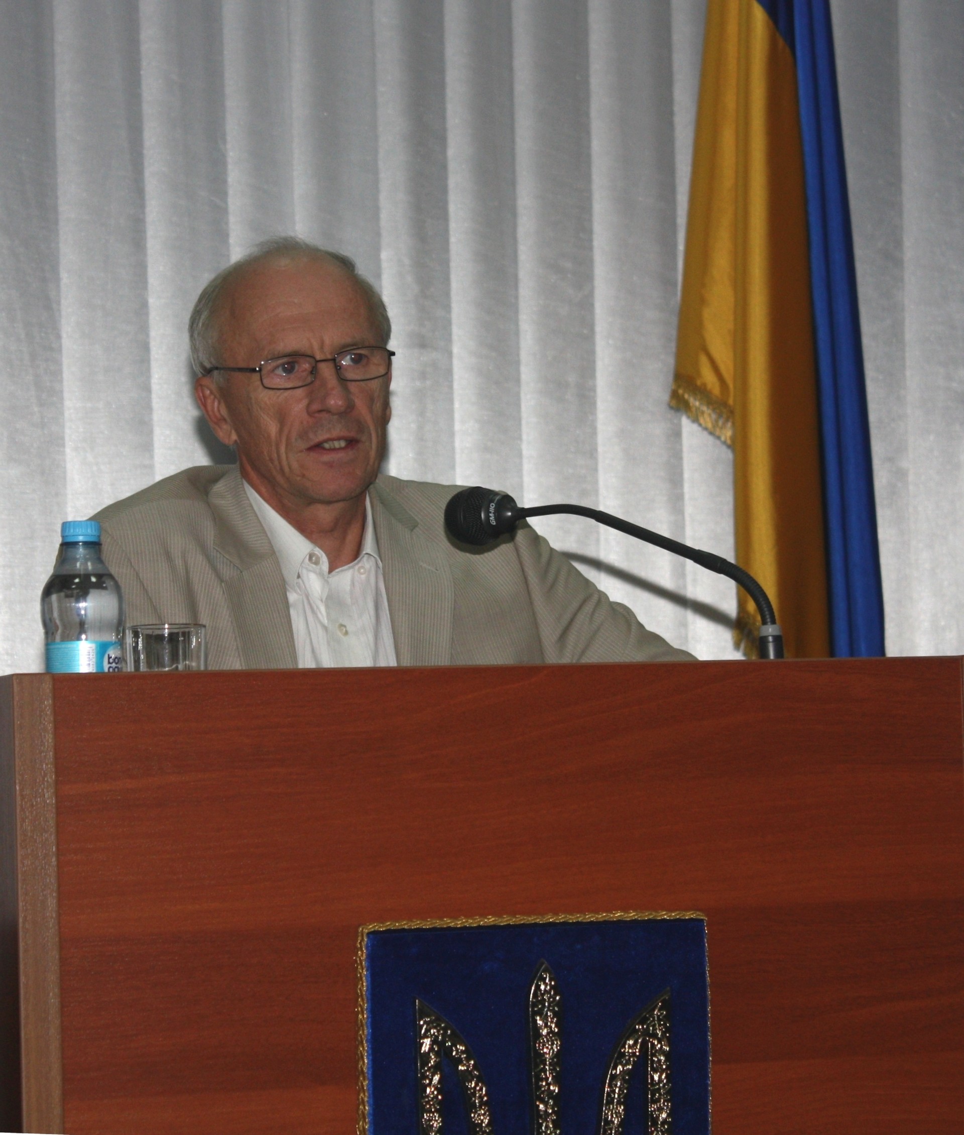 горсовет разрешил огоку закрыть два карьера - изображение 1 горсовет разрешил огоку закрыть два карьера - изображение 1