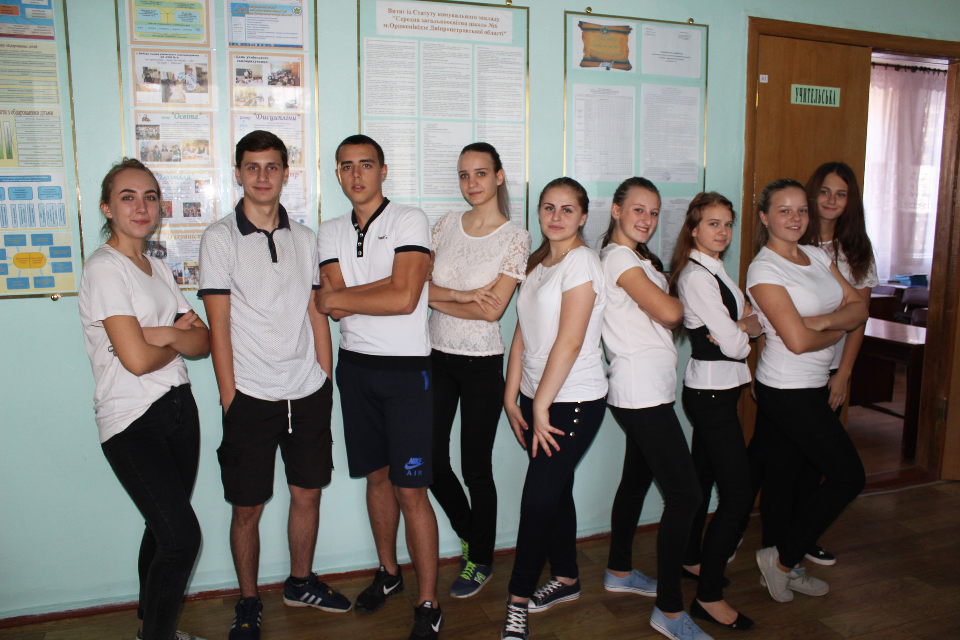 день учителя в школе - юбиляре - изображение 7 день учителя в школе - юбиляре - изображение 7