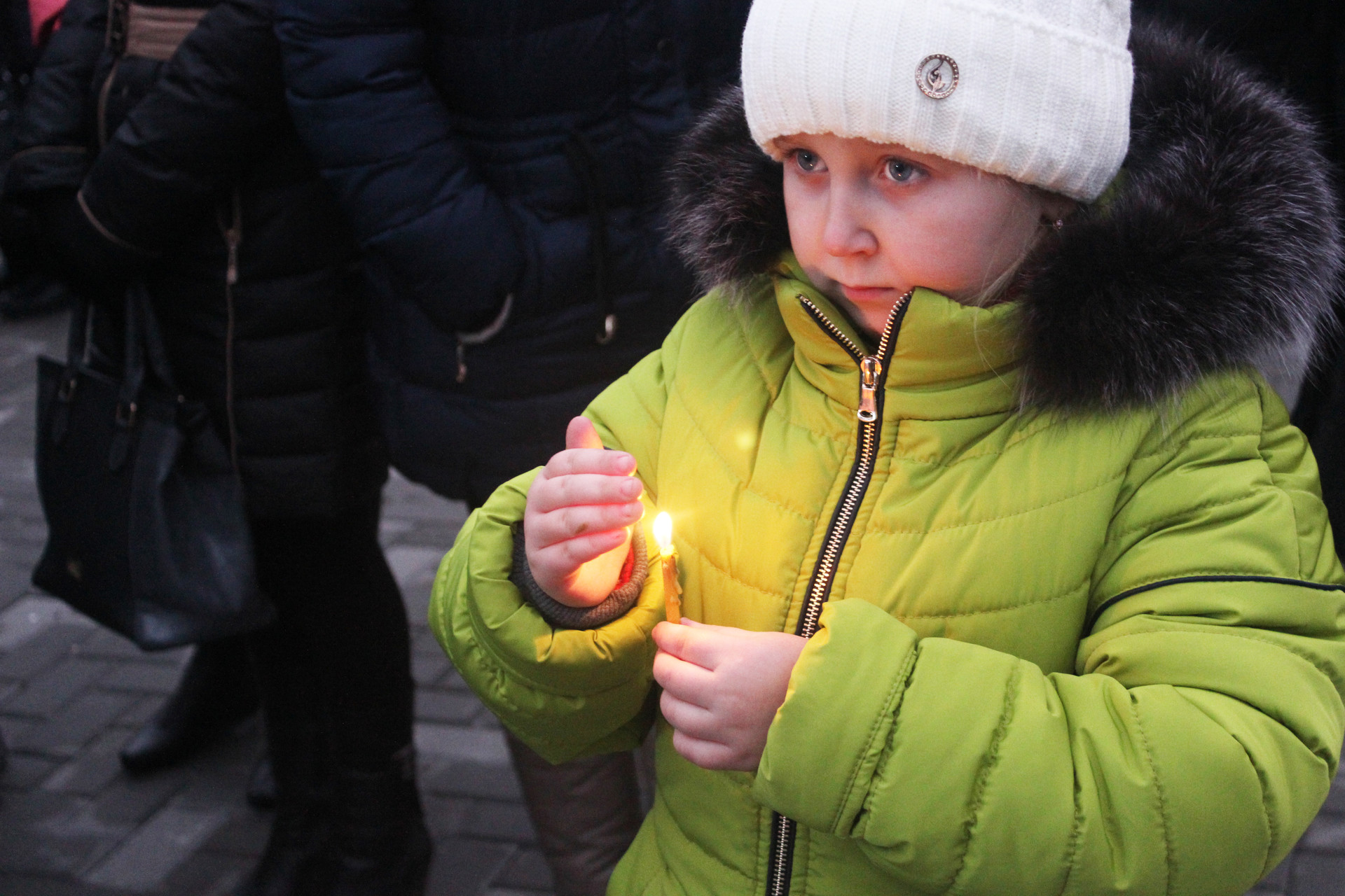 в покрове почтили память жертв голодоморов - изображение 1