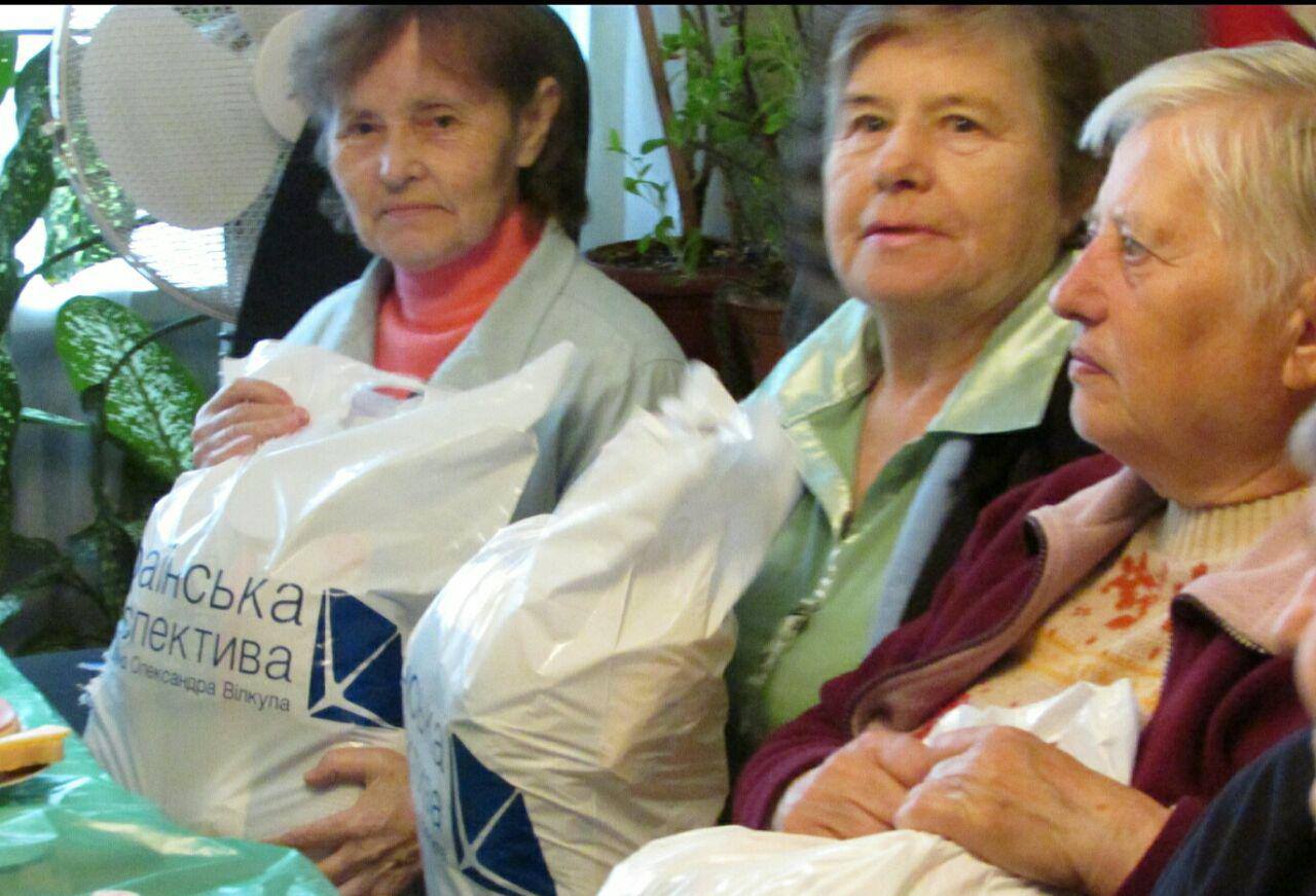 вилкул выступил в защиту красного креста в украине: правительство должно немедленно вернуть финансирование на поддержку стариков и обездоленных - изображение 3 вилкул выступил в защиту красного креста в украине: правительство должно немедленно вернуть финансирование на поддержку стариков и обездоленных - изображение 3