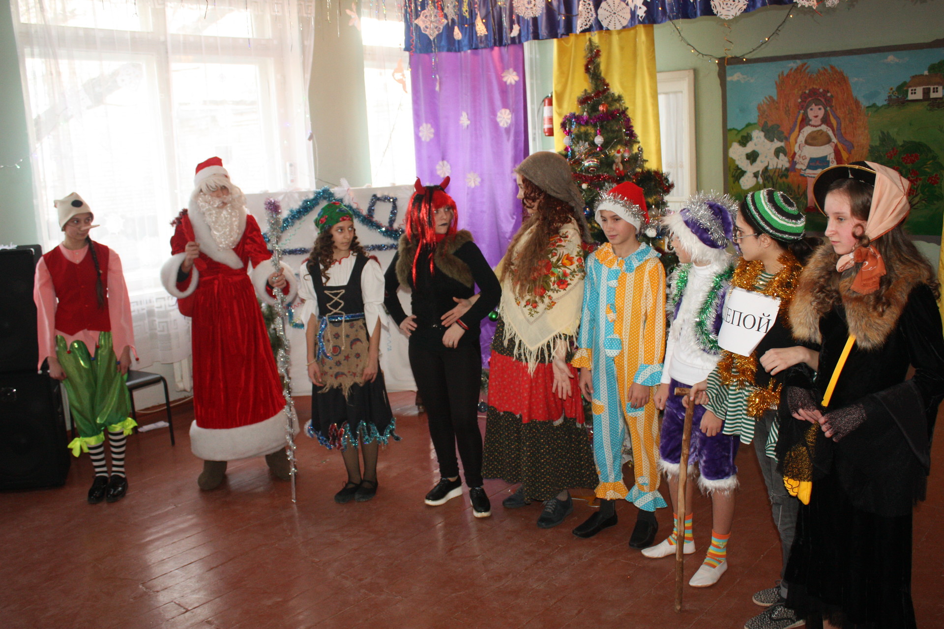 новогодний утренник в александровской школе - изображение 7