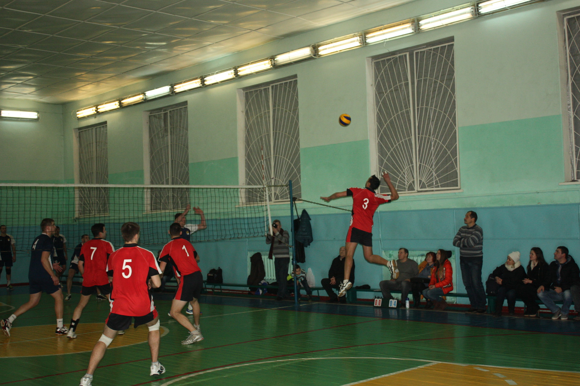 волейболисты огока победили команду из никополя ( видео) - изображение 1