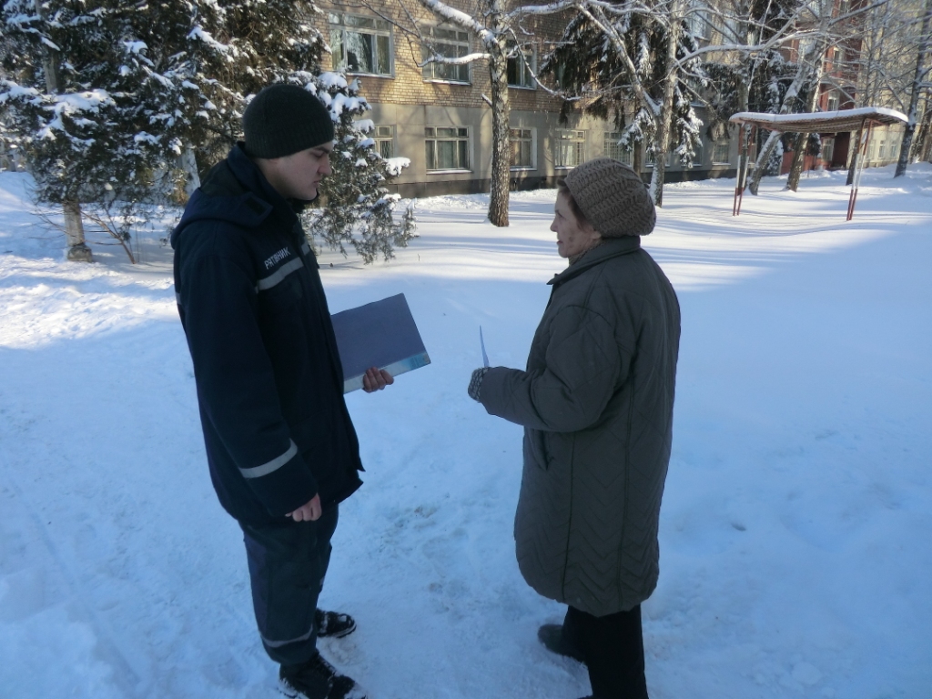 рятувальники проводять роз’яснювальну роботу з громадянами - изображение 1