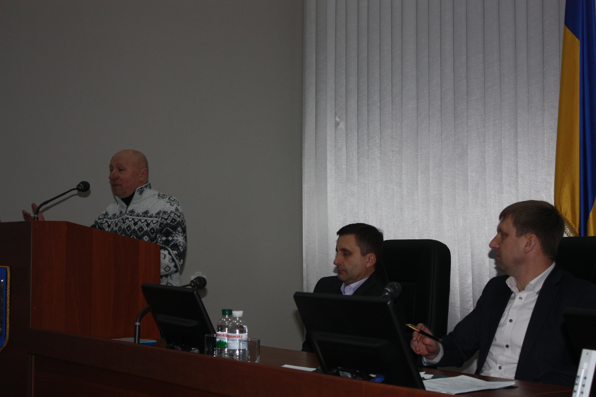 отчет полиции и протест предпринимателей: прошла очередная сессия горсовета ( видео) - изображение 5