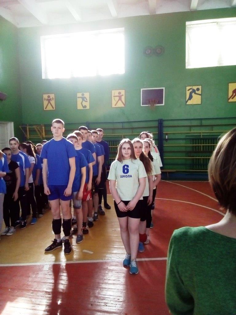 почесне місце волейболісток шостої школи - изображение 1 почесне місце волейболісток шостої школи - изображение 1