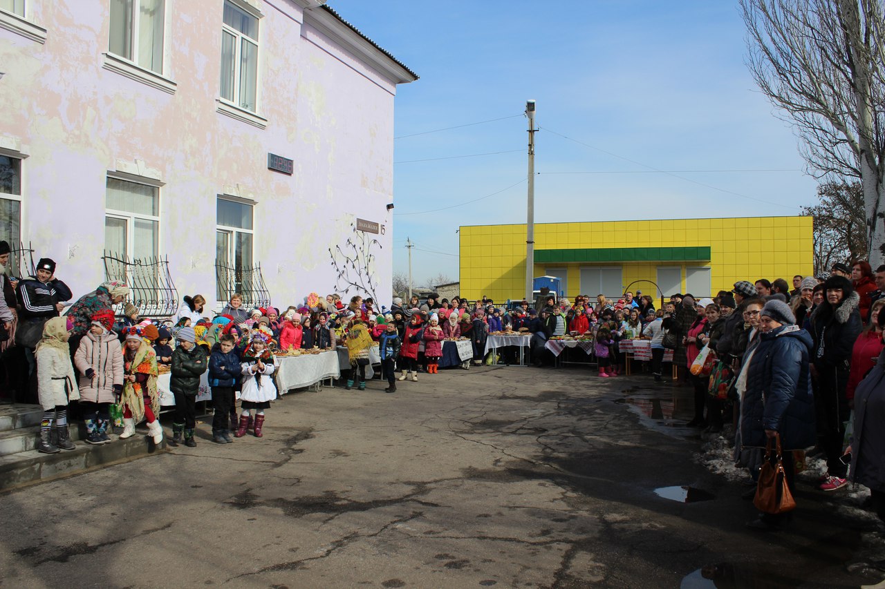 масленицу во второй школе отметили праздничной ярмаркой ( видео) - изображение 2
