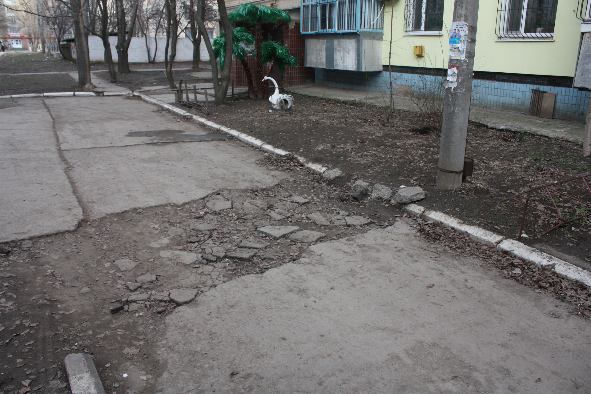 досадные мелочи, мешающие нормально жить: провел обход своего избирательного округа - изображение 1