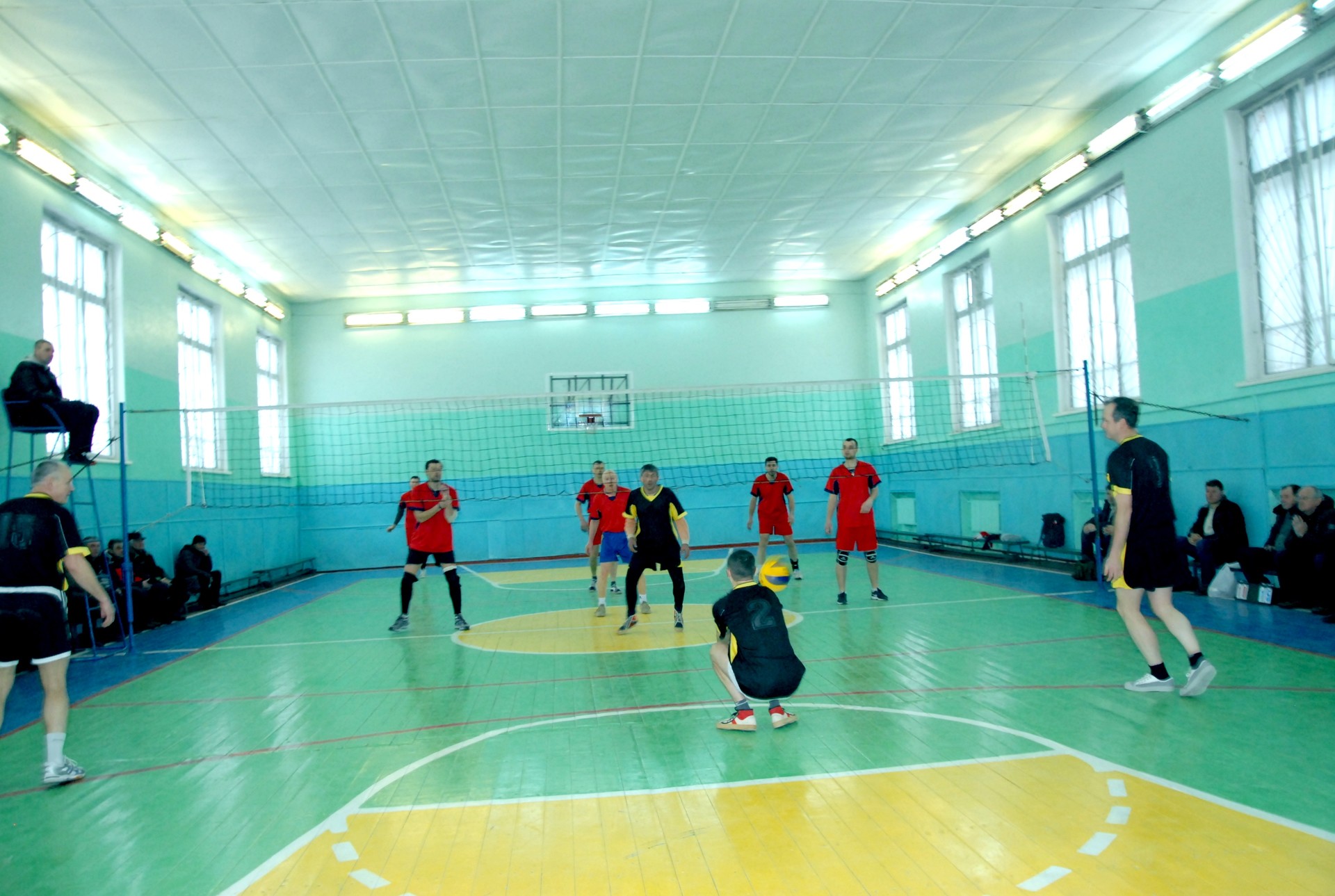 второй тур соревнований комбината по волейболу. шесть побед с одинаковым счетом - изображение 3 второй тур соревнований комбината по волейболу. шесть побед с одинаковым счетом - изображение 3