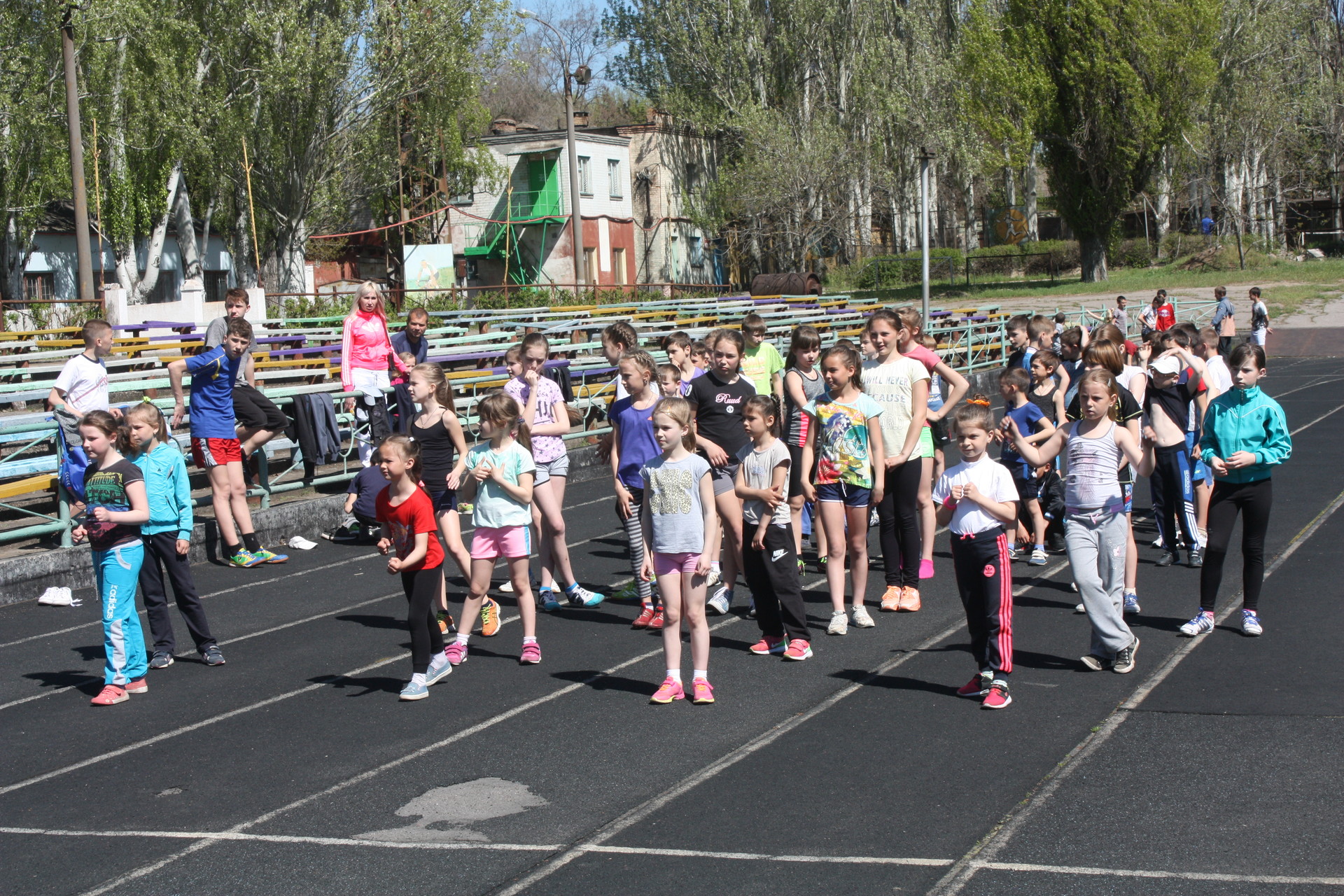 в покрове соревновались юные легкоатлеты из двух областей ( видео) - изображение 1 в покрове соревновались юные легкоатлеты из двух областей ( видео) - изображение 1