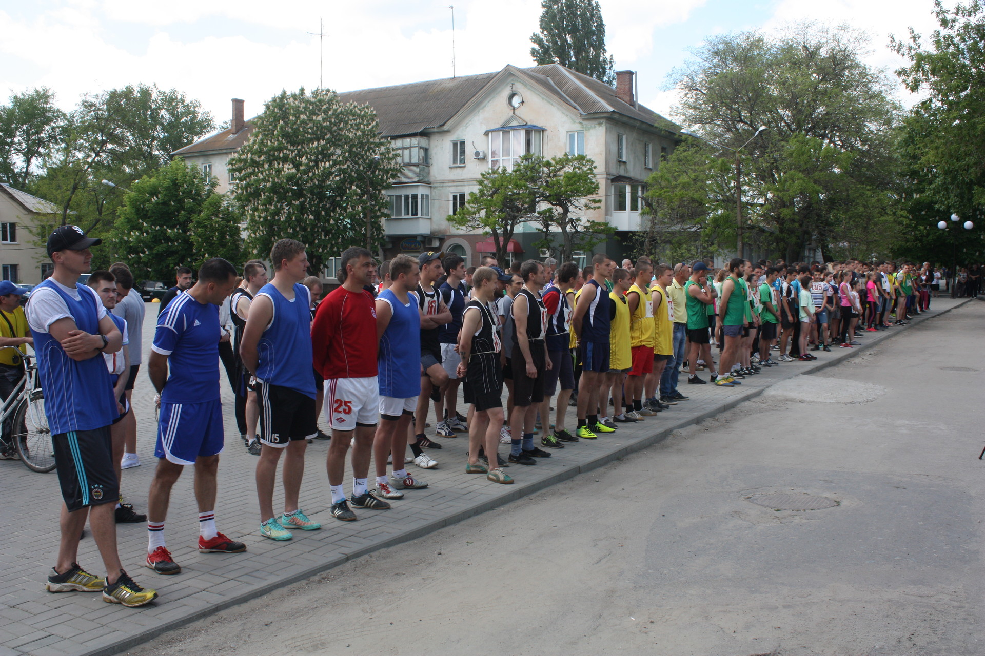 девятая школа и служба охраны огока – победители легкоатлетической эстафеты ко дню победы (фото, видео) - изображение 1 девятая школа и служба охраны огока – победители легкоатлетической эстафеты ко дню победы (фото, видео) - изображение 1
