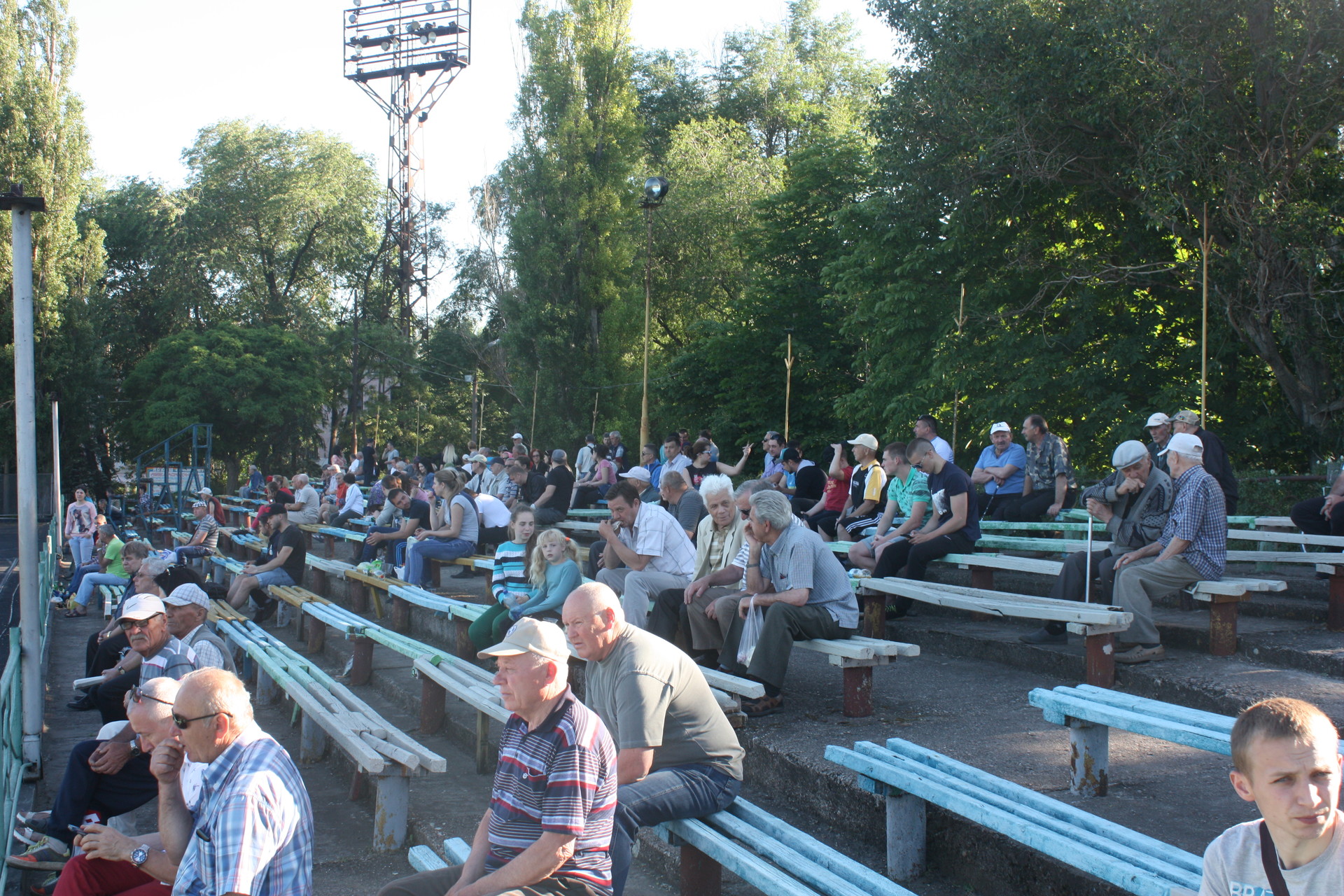 футбол: «авангард» на своем поле уступил одному из лидеров чемпионата (видео) - изображение 3 футбол: «авангард» на своем поле уступил одному из лидеров чемпионата (видео) - изображение 3