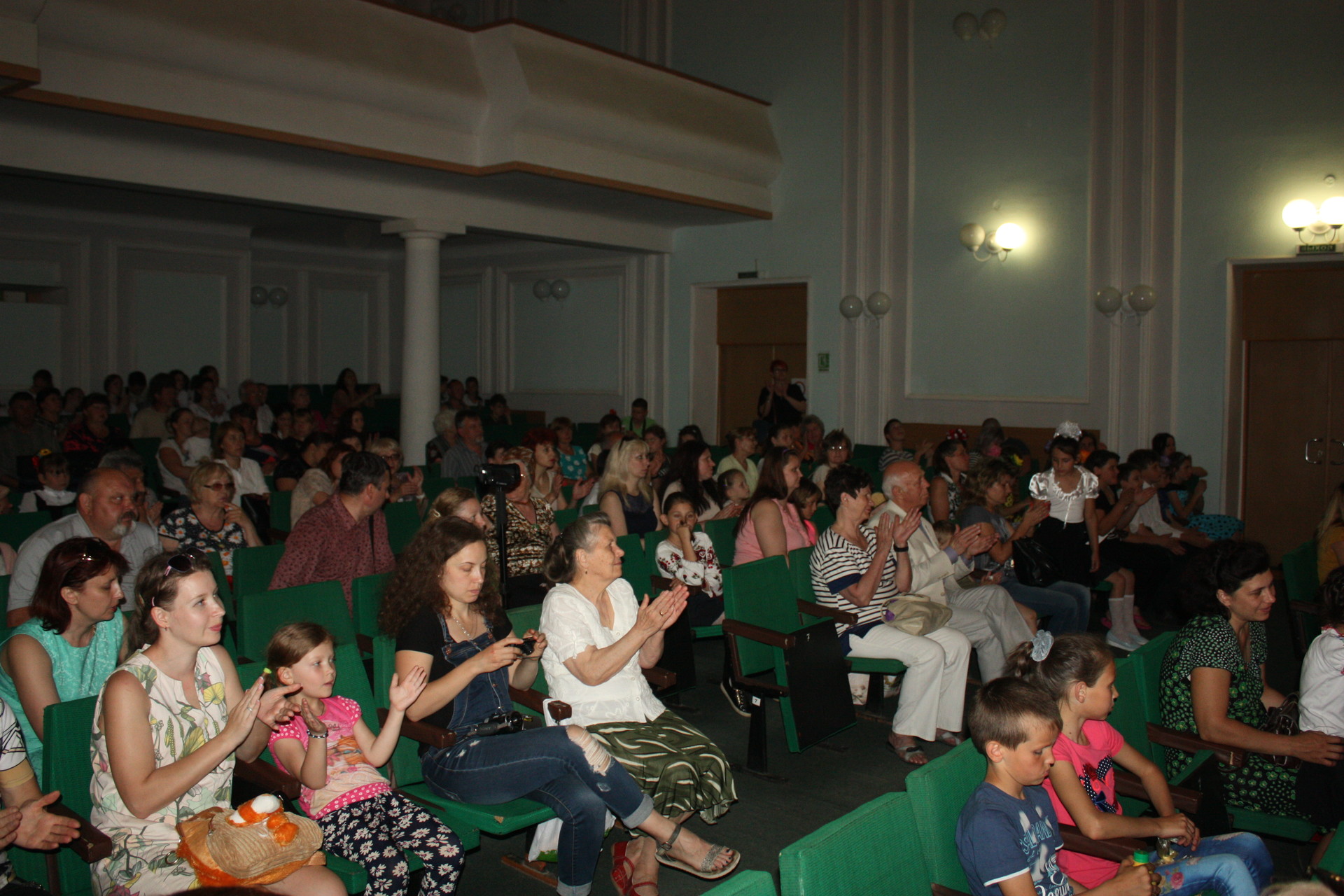 воспитанники детской школы искусств продемонстрировали свои таланты (фото, видео) - изображение 3