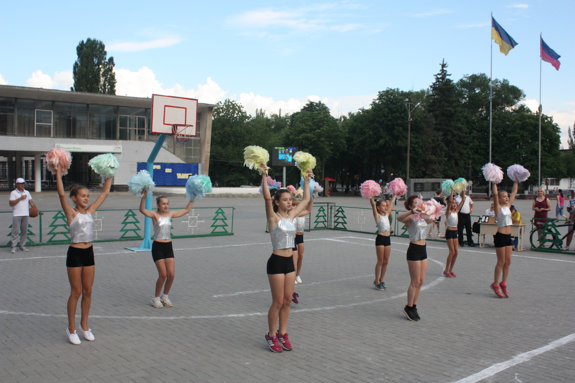 в день конституции – со спортом и здоровым образом жизни (фото, видео) - изображение 2 в день конституции – со спортом и здоровым образом жизни (фото, видео) - изображение 2