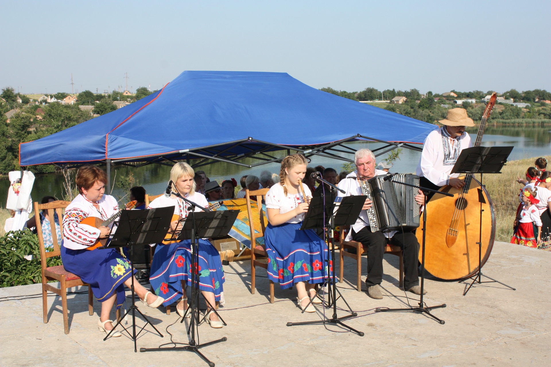 фестиваль народної творчості та реконструкція битви: сучасні козаки вшанували пам’ять івана сірка (фото, відео) - изображение 6