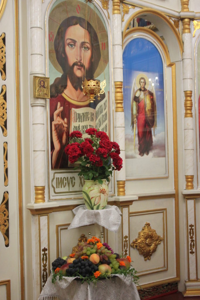 ​празднование преображения господа бога и спаса нашего иисуса христа. божественная литургия и крестный ход - изображение 5