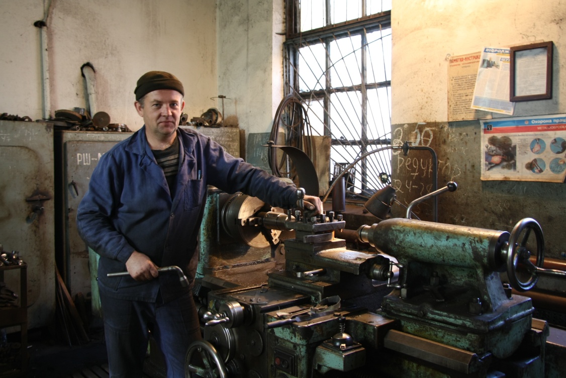 вадим гыбало: «я горжусь своим коллективом, уверен, что фабрика и дальше будет процветать» - изображение 5 вадим гыбало: «я горжусь своим коллективом, уверен, что фабрика и дальше будет процветать» - изображение 5