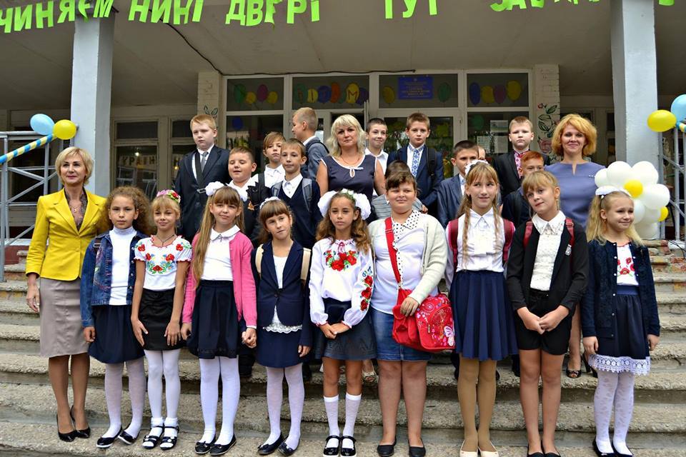 комунальний заклад «середня загальноосвітня школа №9»  втридцяте гостинно відчинив свої двері - изображение 2