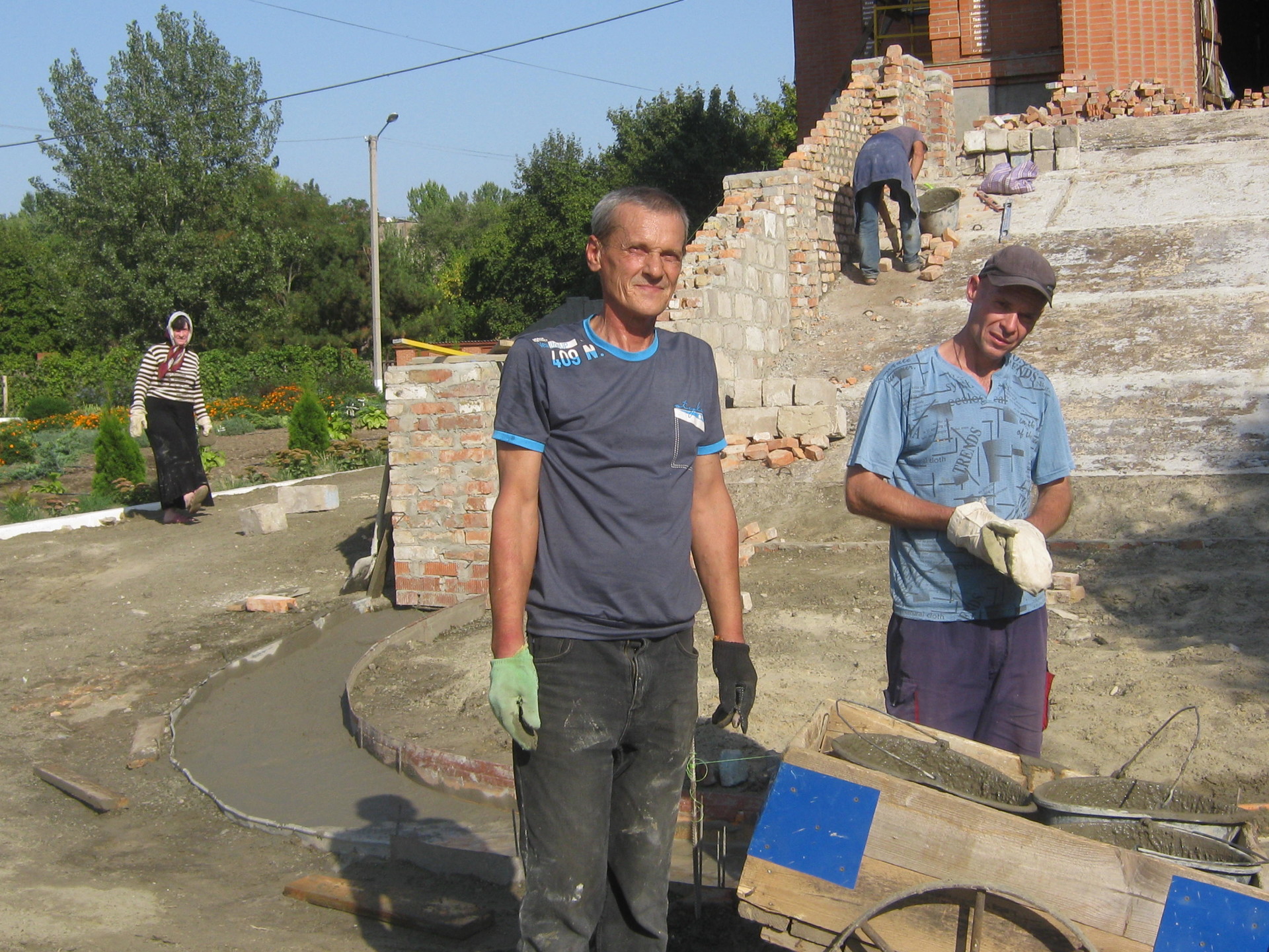 в храме святого апостола и евангелиста иоанна богослова возводится паперть - изображение 6