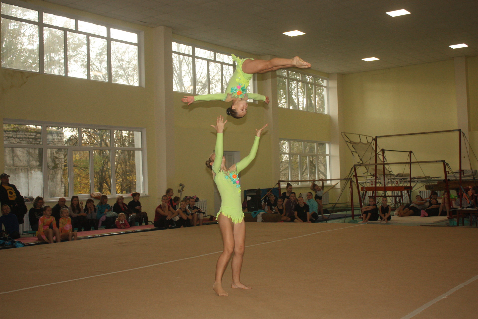 спортивные акробаты покрова – снова среди лучших (добавлено видео) - изображение 3 спортивные акробаты покрова – снова среди лучших (добавлено видео) - изображение 3