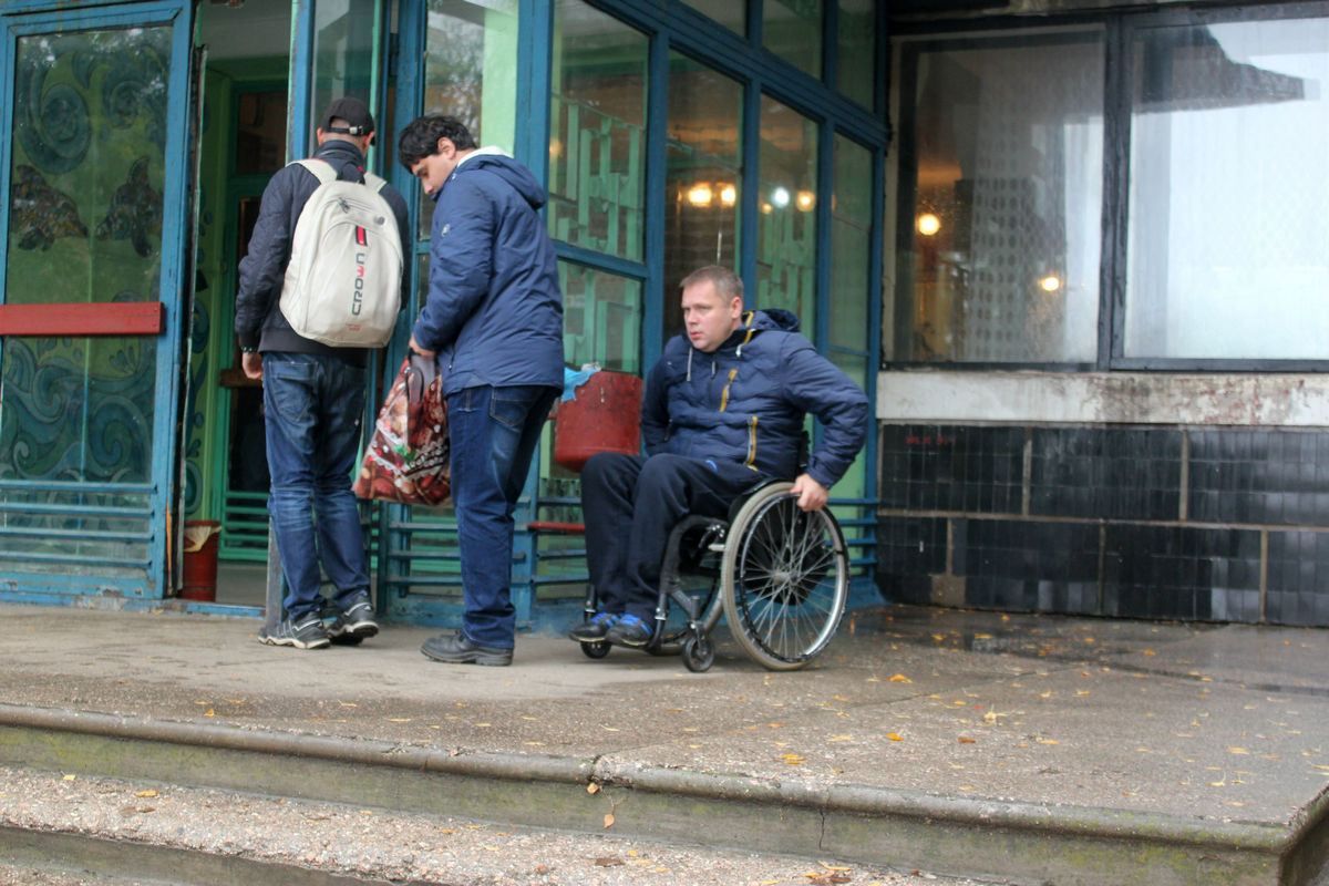 то, о чем предпочитают молчать: как в никополе живется людям с особыми потребностями - изображение 1 то, о чем предпочитают молчать: как в никополе живется людям с особыми потребностями - изображение 1