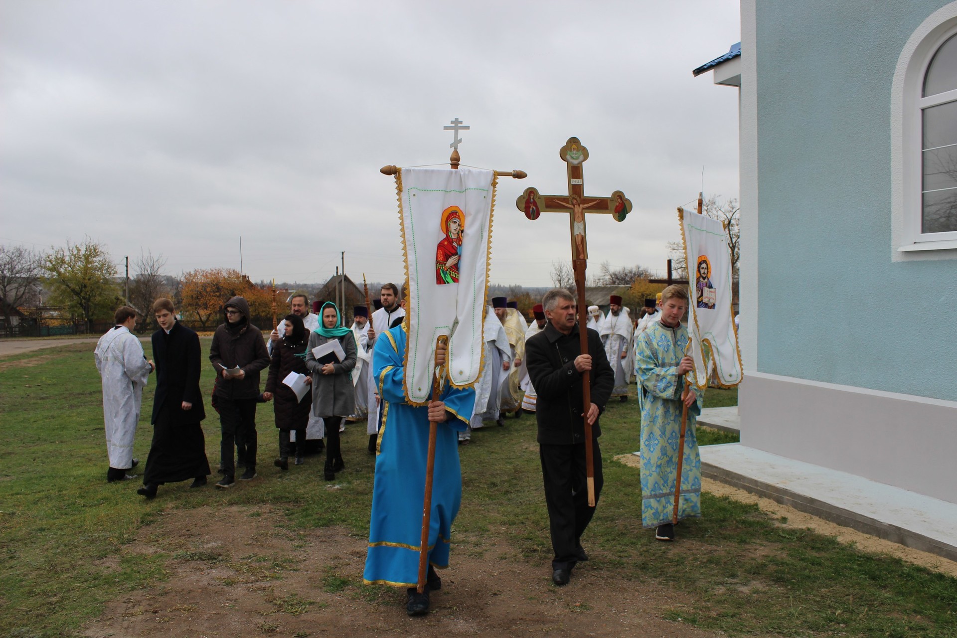 в шолохово освятили новую церковь (фото, видео) - изображение 4 в шолохово освятили новую церковь (фото, видео) - изображение 4