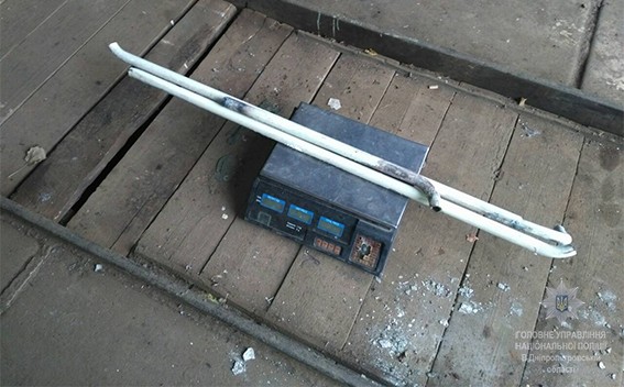 поліцейські покрова припинили діяльність незаконного пункту прийому металобрухту (фото) - изображение 1 поліцейські покрова припинили діяльність незаконного пункту прийому металобрухту (фото) - изображение 1