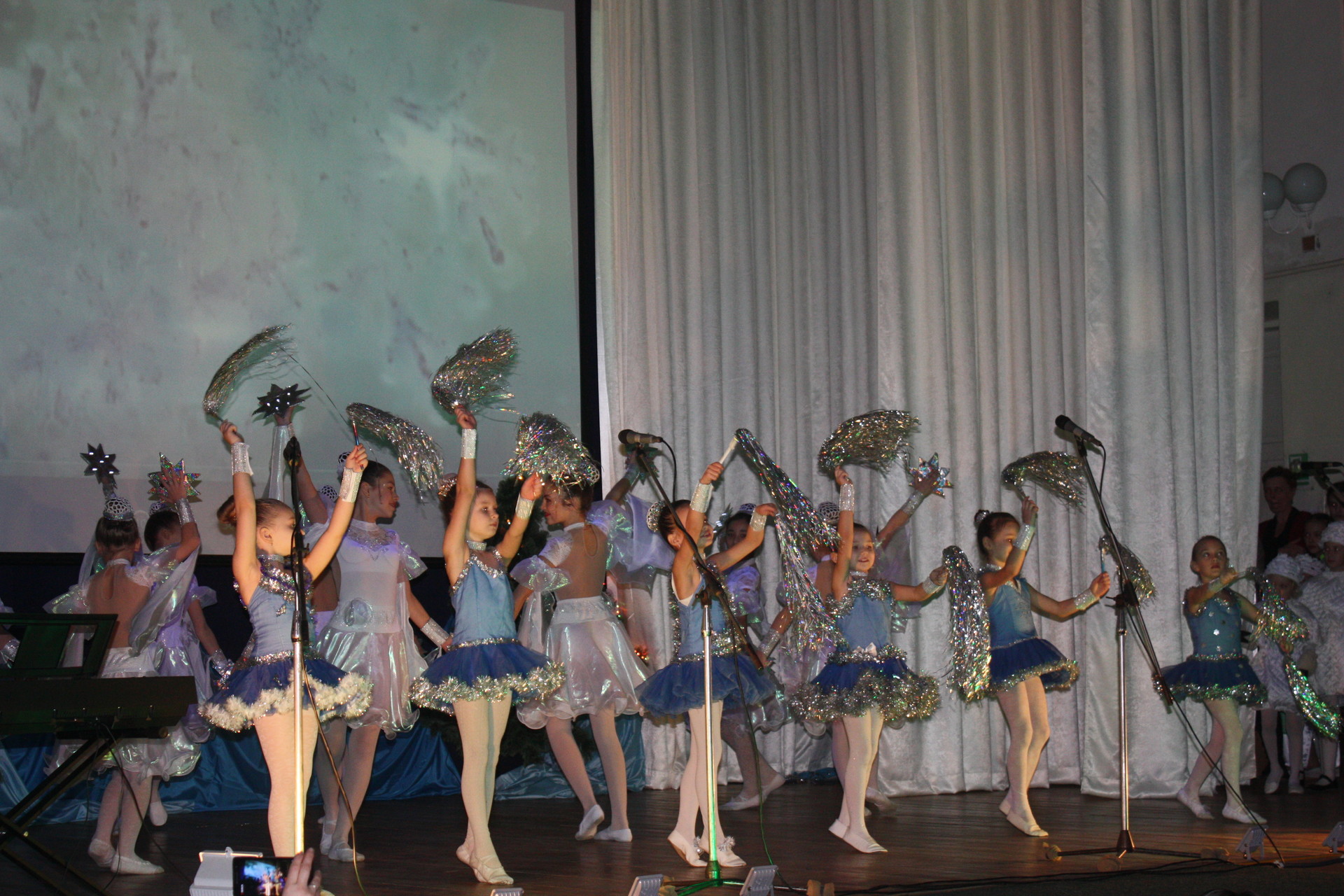 «щедрий вечір, добрий вечір, рідне місто, мати – україно!» (фото, видео) - изображение 2