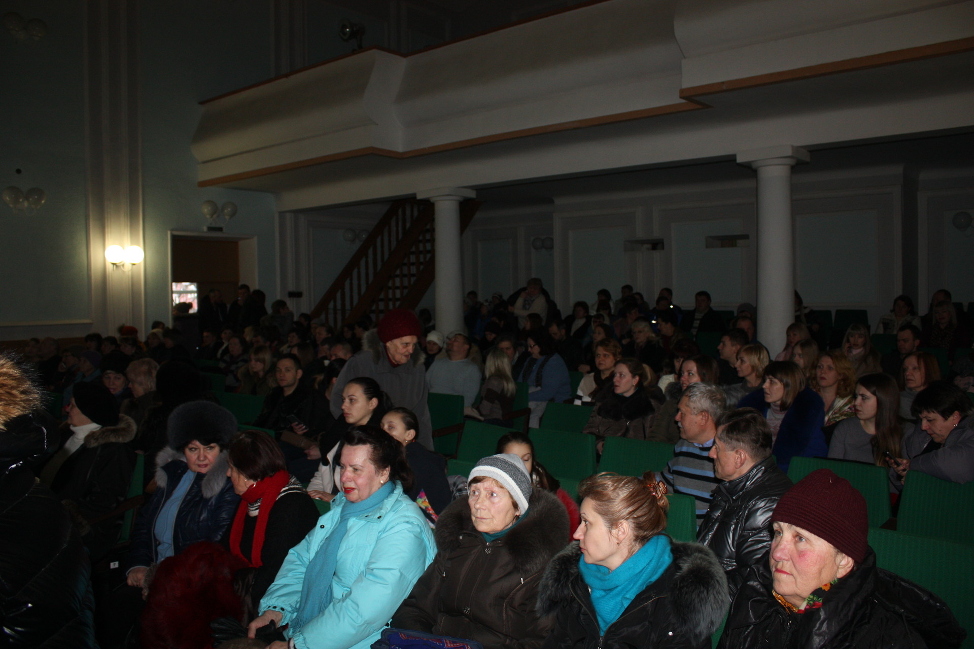 дві години «реальної війни» на екрані: в покрові розпочався показ фільму «кіборги» - изображение 1