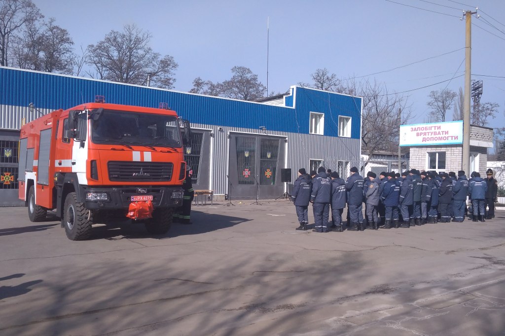 покровским спасателям презентовали новую машину - изображение 1